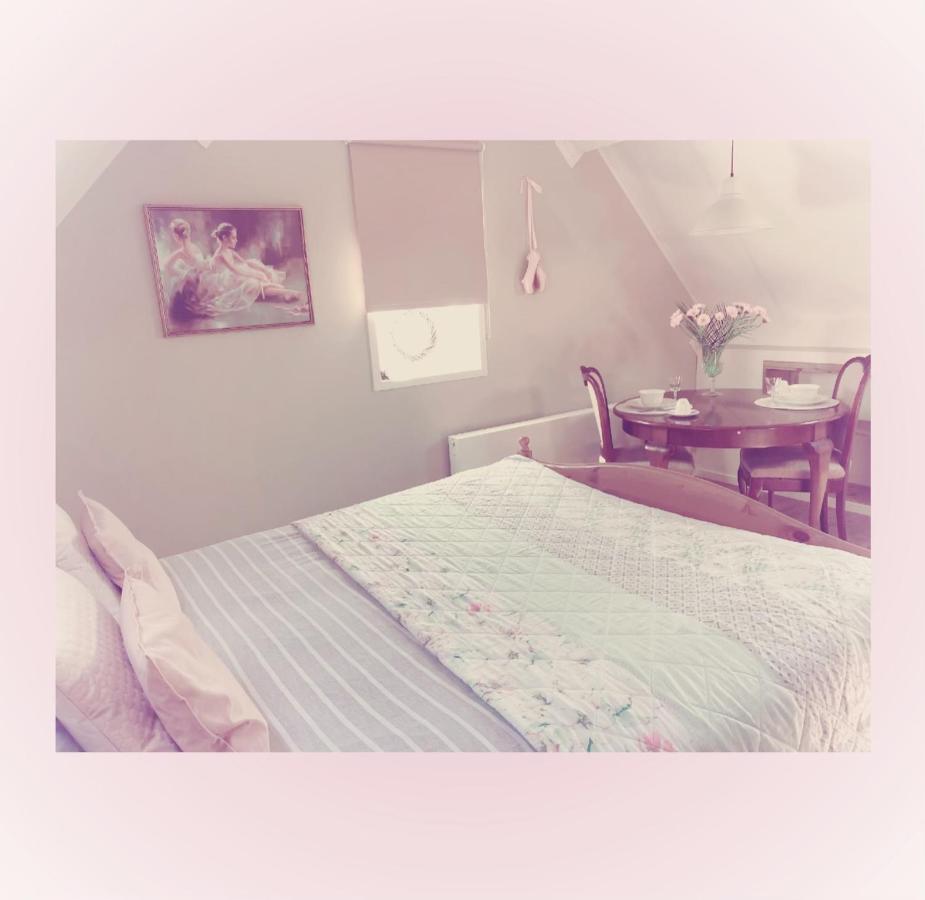 Bed & Breakfast Иршеке Екстериор снимка